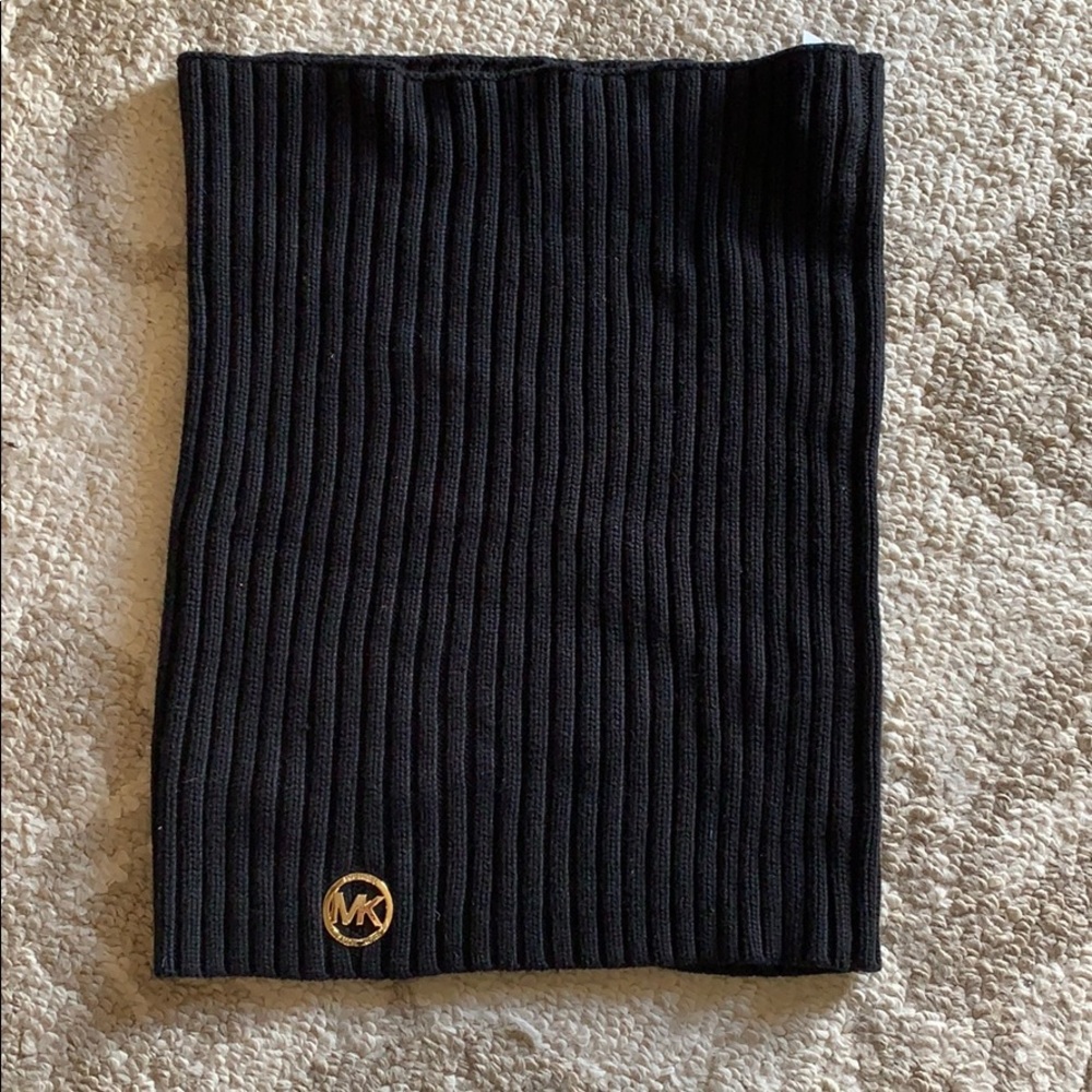 Chunky knit Michael Kors Scarf